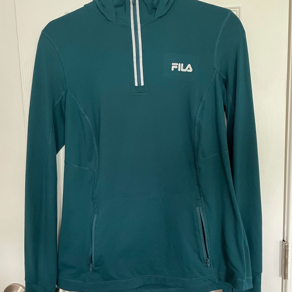 Lightweight Workout Pullover